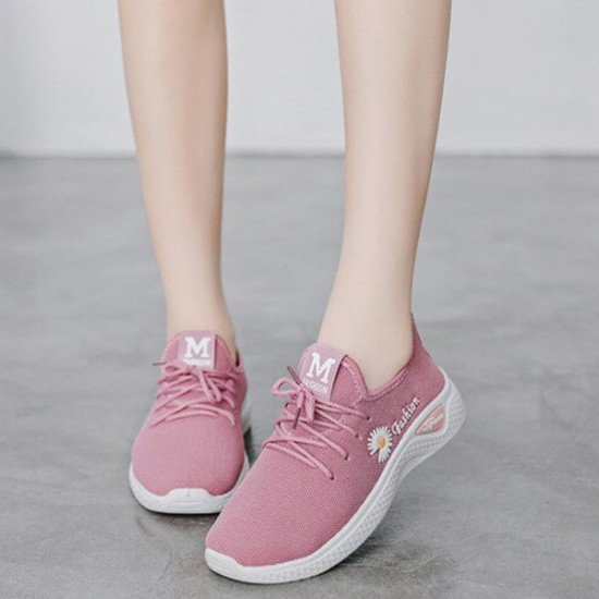 breathable casual sneakers